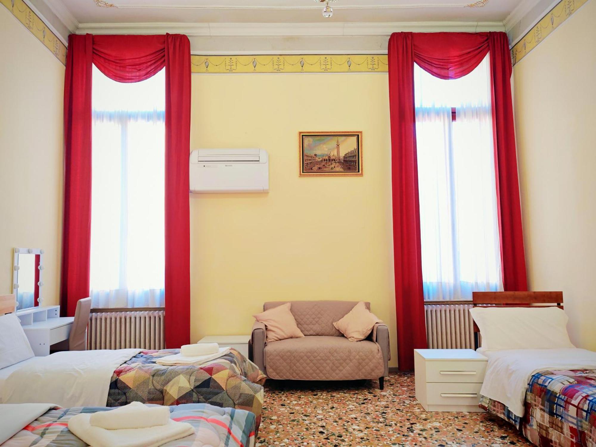 Venice Tourist House מראה חיצוני תמונה