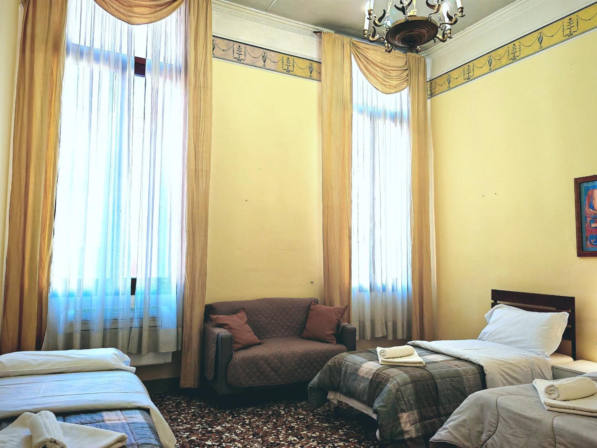 Venice Tourist House מראה חיצוני תמונה