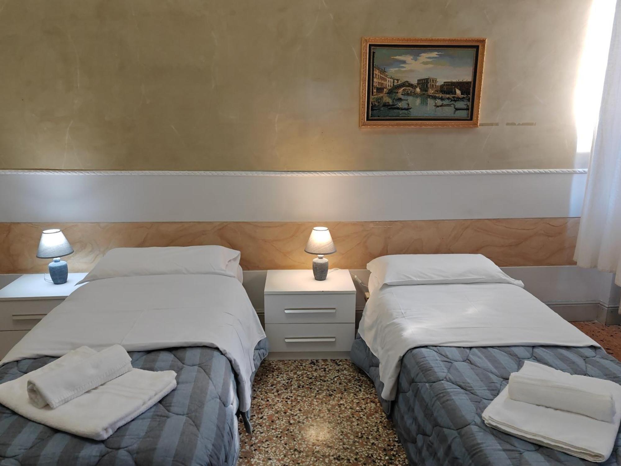 Venice Tourist House מראה חיצוני תמונה